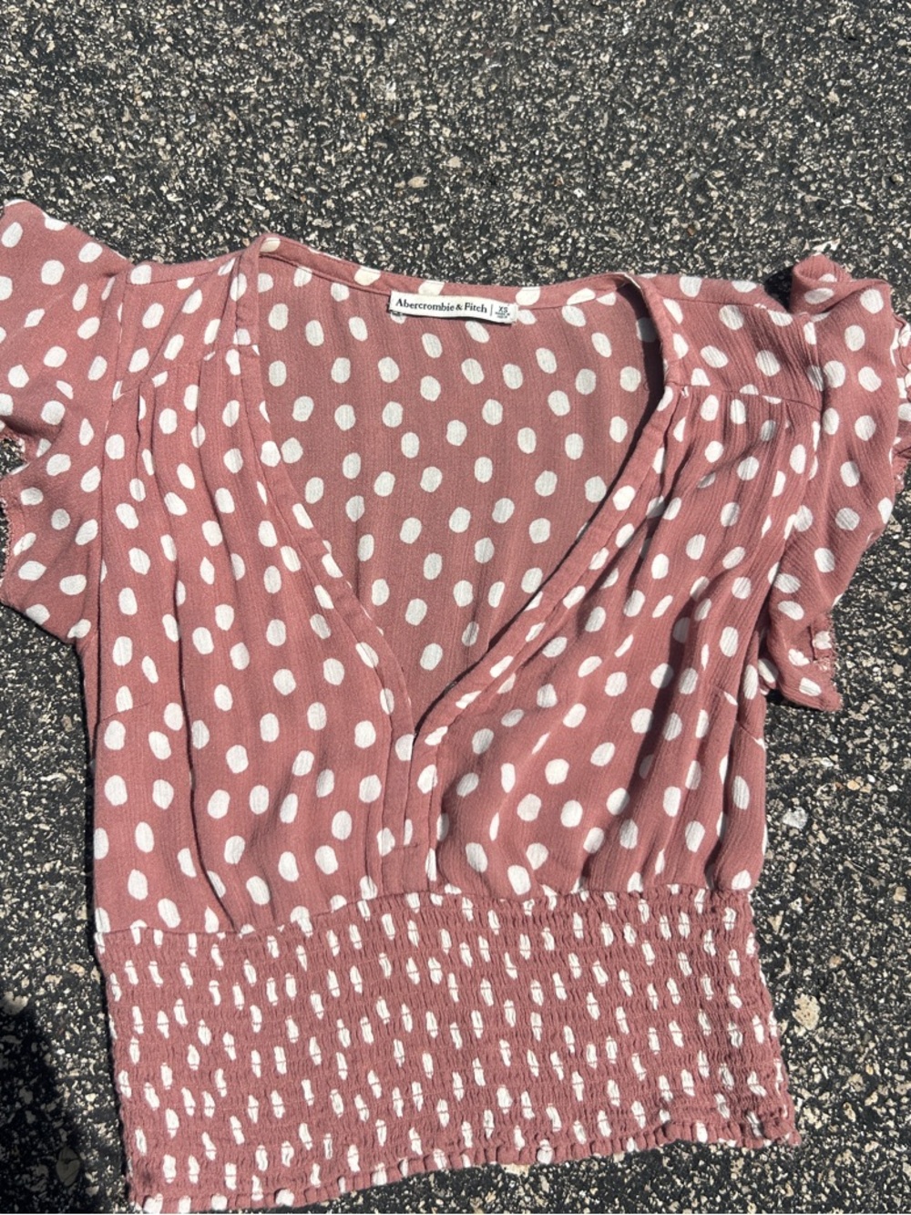 Abercrombie & Fitch Dusty Rose Polka Dot Smocked Crop Top